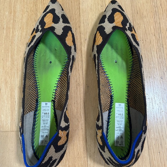 Rothy's The Point Leopard Print Women's Flats - Picture 3 of 10
